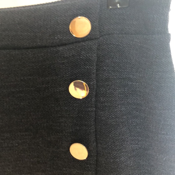 Loft Navy skirt with gold buttons - Picture 2 of 4